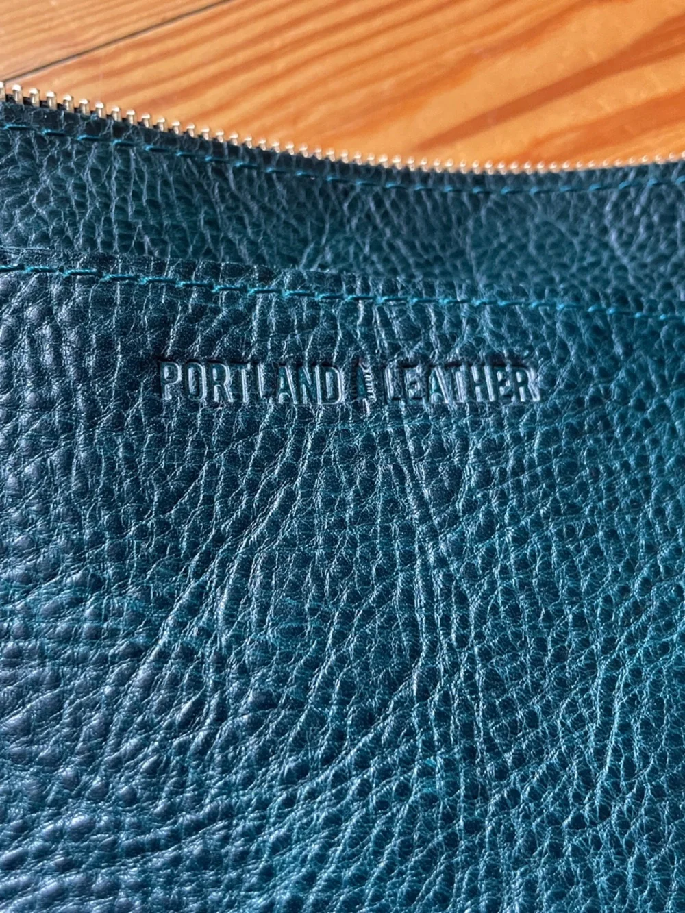 Portland Leather Poppy Purse in Lagoon - Picture 3 of 8